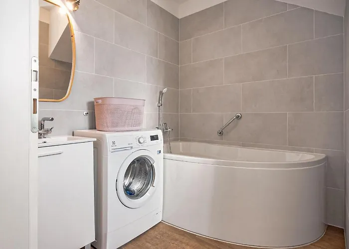 بيت للعطل Tempera بولا