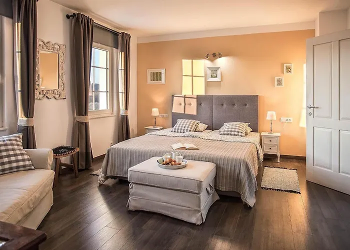 Tempera Holiday home